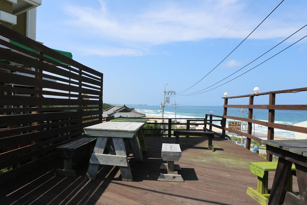Gangneung Sea View Pension Extérieur photo