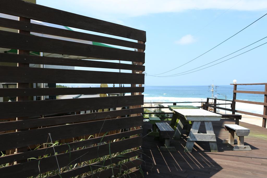 Gangneung Sea View Pension Extérieur photo